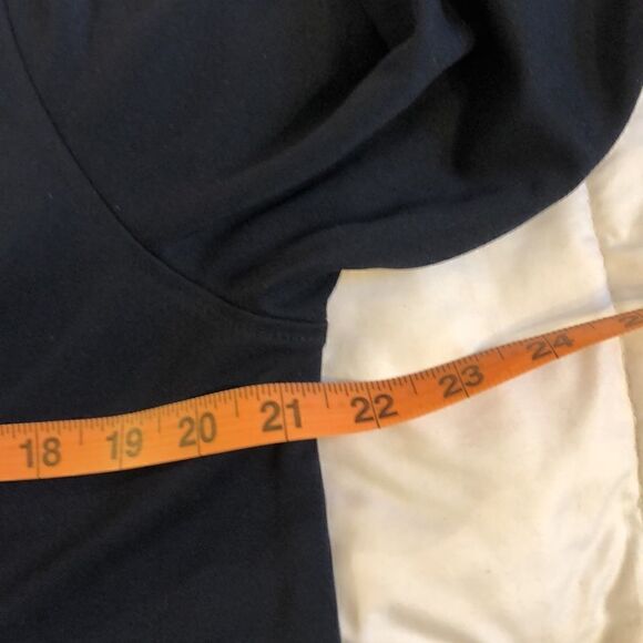 Vintage van Heusen Wms Sz M Navy Blue Cardigan, lightweight used good condition - Picture 11 of 15